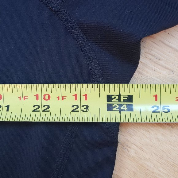 Kirkland Signature Men's Quarter Zip Sweatshirt - Picture 9 of 12